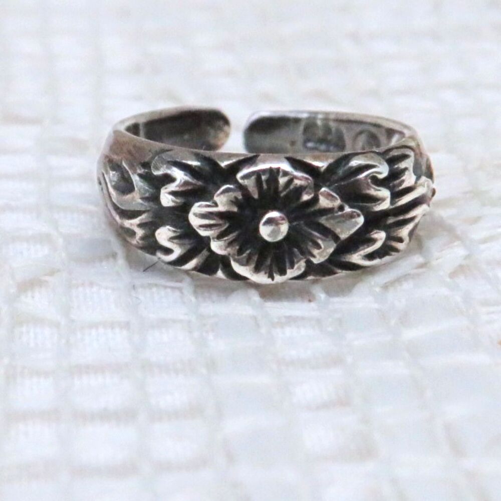 Vintage Sterling Silver Toe Ring with Flower Size 3 Adjustable